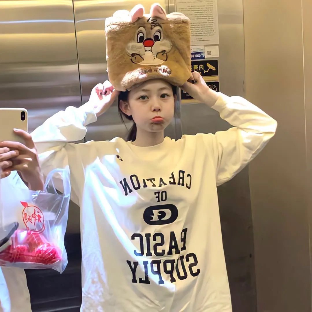 黑珍珠艾曼妞